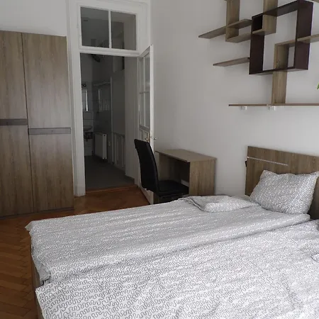 West Side Hostal